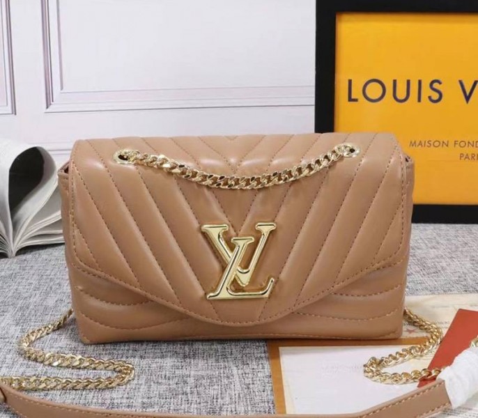 Louis Vuitton New Wave Chain Bag In Beige