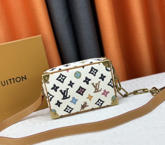 Louis Vuitton Monogram Craggy Mini Soft Trunk In Vanilla