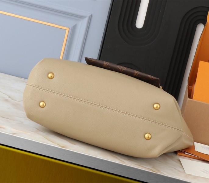 Louis Vuitton Low Key Cabas MM Bag In Galet Gray