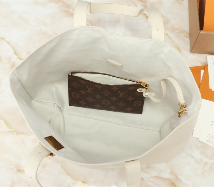 Louis Vuitton Low Key Cabas MM Bag In Quartz White