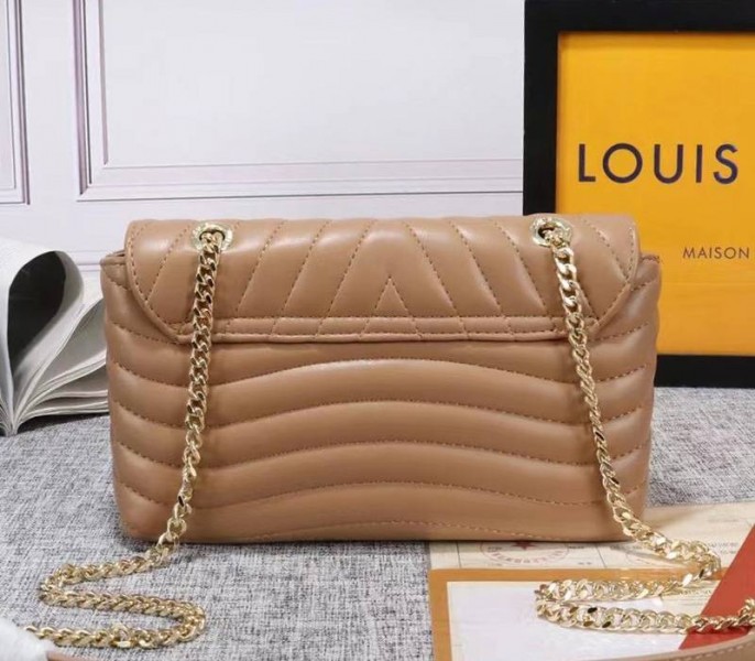 Louis Vuitton New Wave Chain Bag In Beige