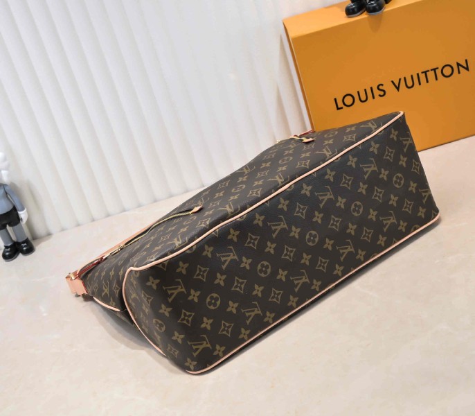 Louis Vuitton Monogram Canvas Delightful GM Tote In Beige