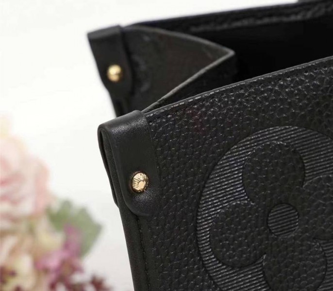 Louis Vuitton Monogram Empreinte Giant Onthego GM Tote In Black