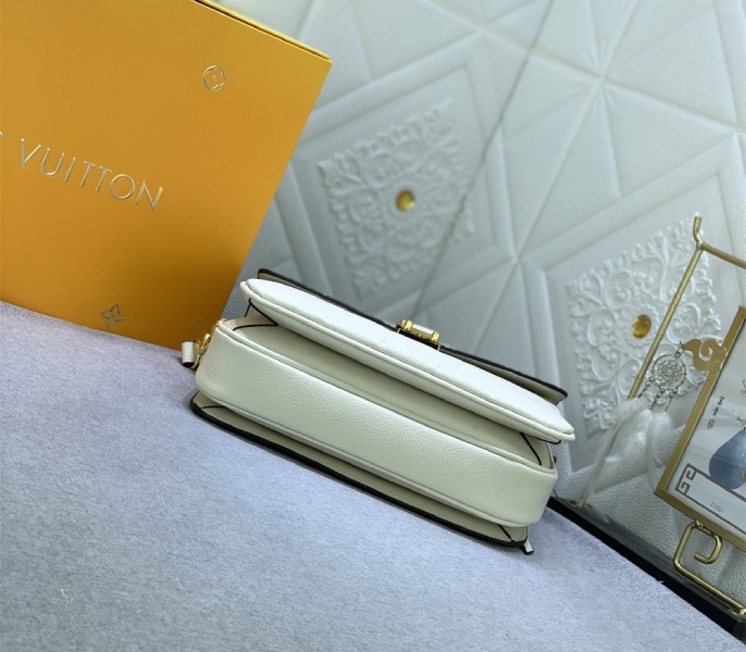 Monogram Empreinte Leather Metis In Cream M46552