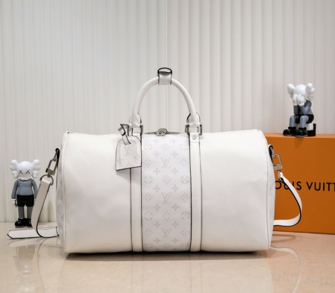 Louis Vuitton Taiga Leather Keepall Bandouliere 50 Travel Bag In White