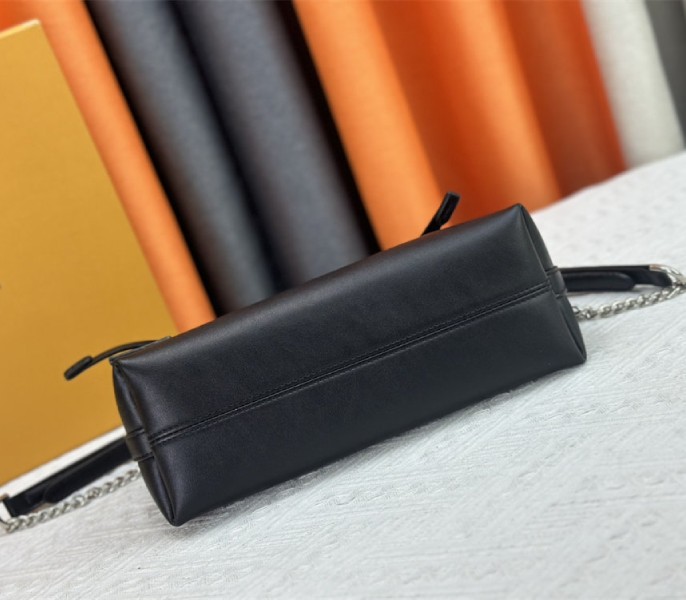 Louis Vuitton X TM CarryAll Vibe BB In Black