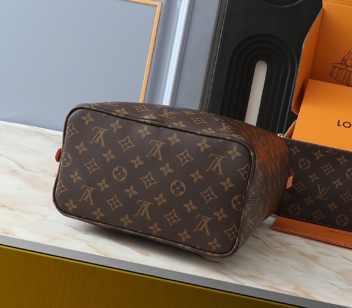 Monogram Canvas All In GM