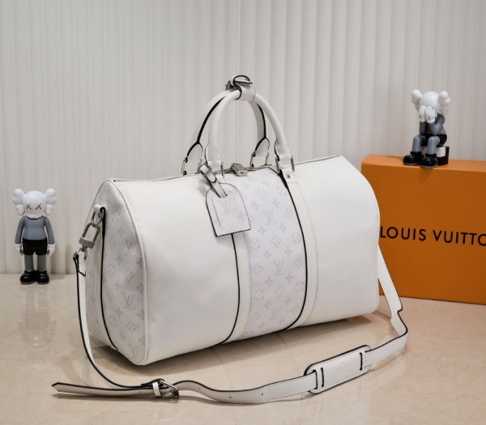 Louis Vuitton Taiga Leather Keepall Bandouliere 50 Travel Bag In White