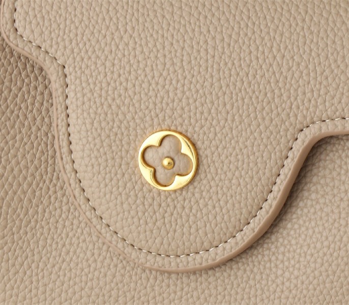 Louis Vuitton Capucines BB Handbag In Galet Gray