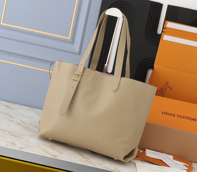 Louis Vuitton Low Key Cabas MM Bag In Galet Gray