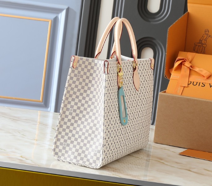 Romance OnTheGo MM In Sand And Azure Blue