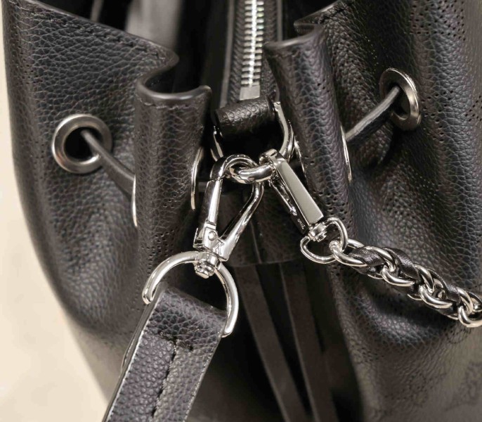 Mahina Bella Tote In Black