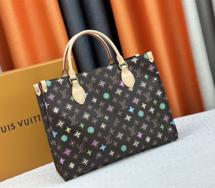 Louis Vuitton Monogram Craggy Onthego MM Tote In Chocolate