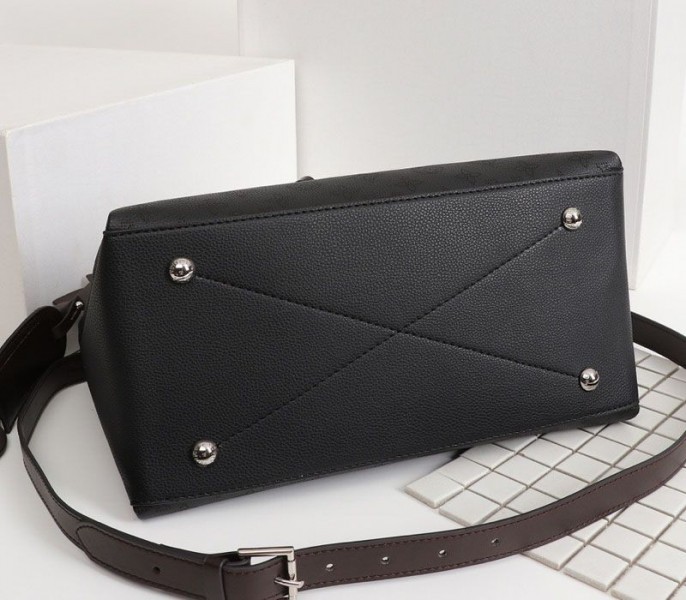 Mahina Beaubourg MM Hobo In Black