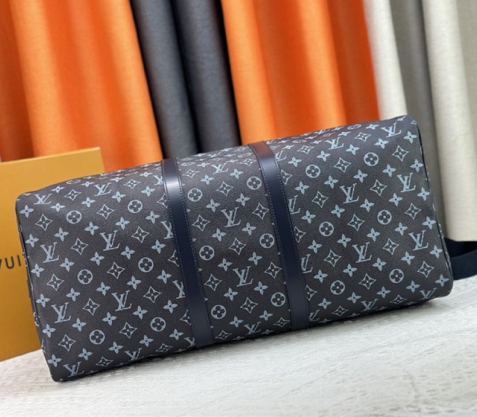 Louis Vuitton Monogram Gradient Canvas Keepall Bandouliere 55 In Navy Blue