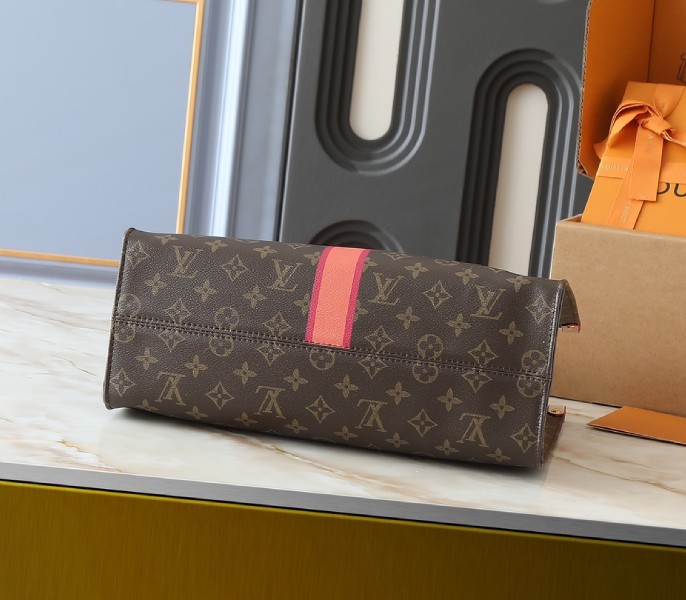 Mon Monogram OnTheGo MM