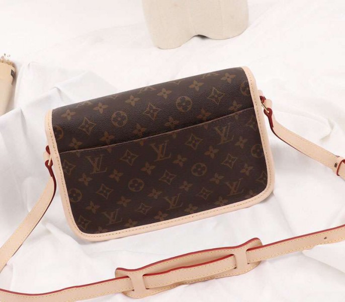 Louis Vuitton Monogram Canvas Sologne PM Bag