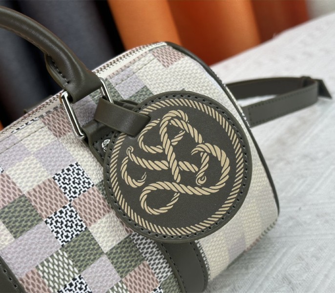 Louis Vuitton Damoflage Canvas Keepall Bandouliere 25 In Khaki