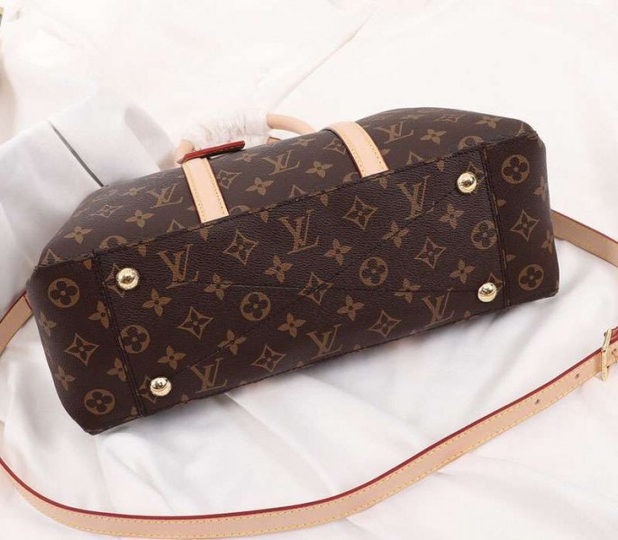 Louis Vuitton Monogram Canvas Soufflot MM Bag