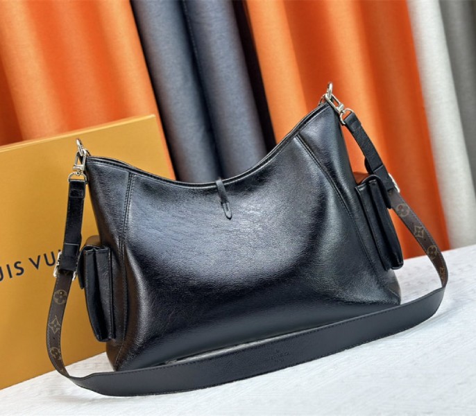 Louis Vuitton CarryAll Cargo Vibe PM In Black