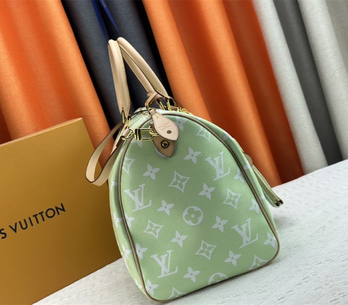 Louis Vuitton Speedy P9 Bandouliere 50 Bag In Light Green