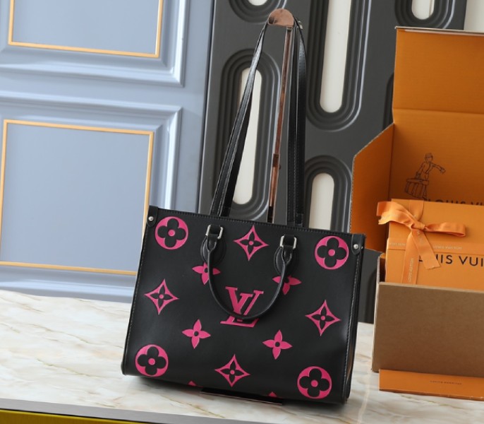 Monogram Empreinte OnTheGo MM Tote In Black And Magenta Pink