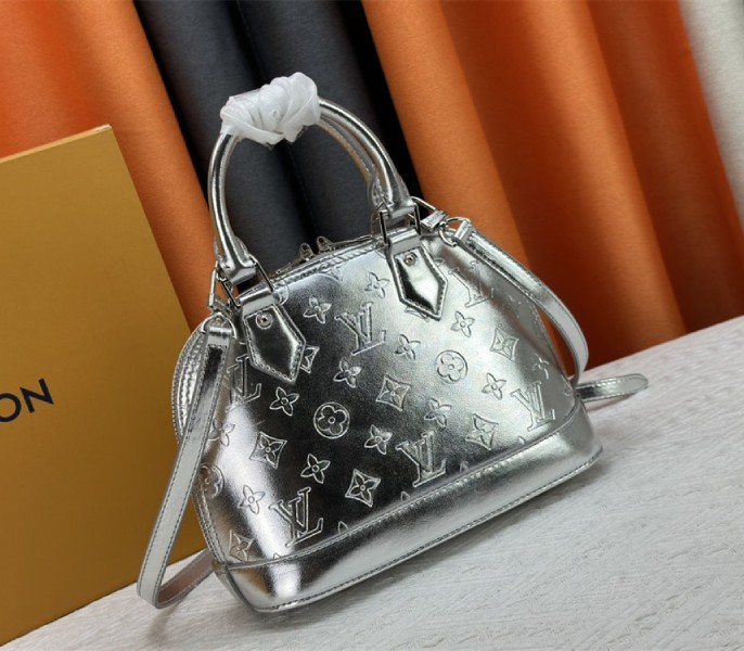 Louis Vuitton Other Monogram Canvas Alma BB