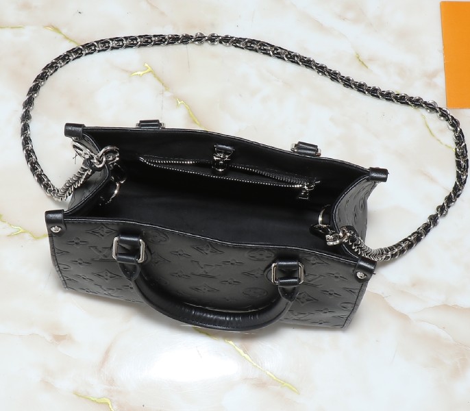 Summer 2025 OnTheGo PM Tote In Black