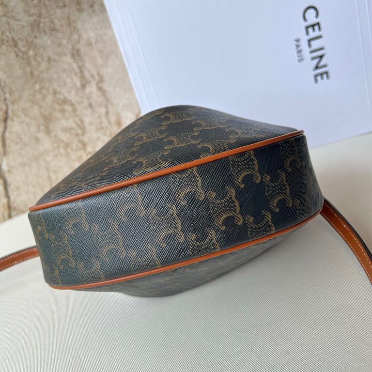 Teen Celine Lulu IN TRIOMPHE CANVAS AND CALFSKIN