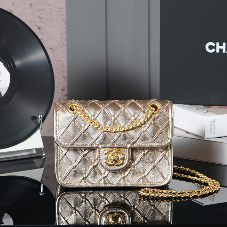 Chanel Mini Flap Bag(HIGH-END GRADE)