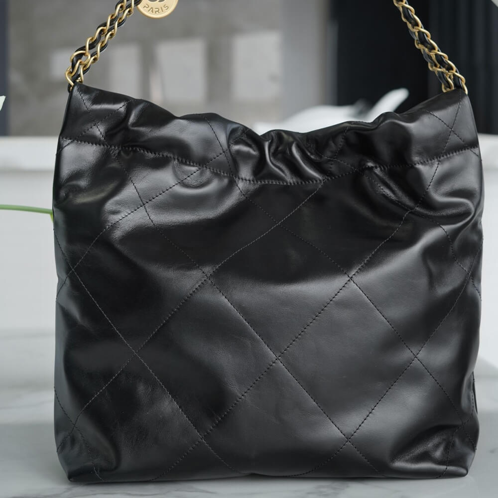 CHANEL 22 HANDBAG