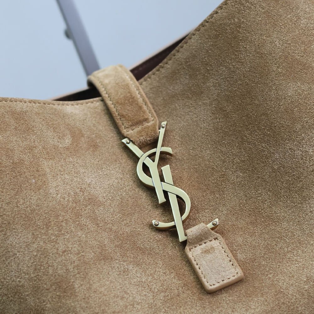 YSL le 5 à 7 bea in suede(high-end grade)