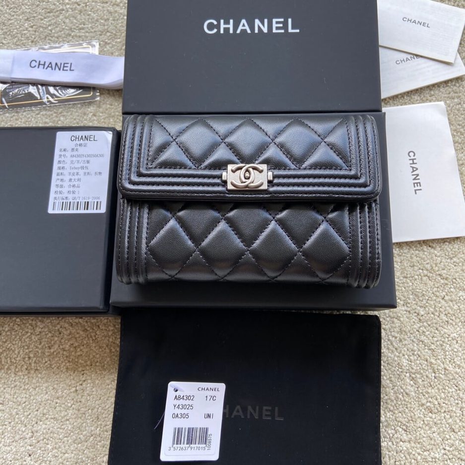 Chanel boy long wallet