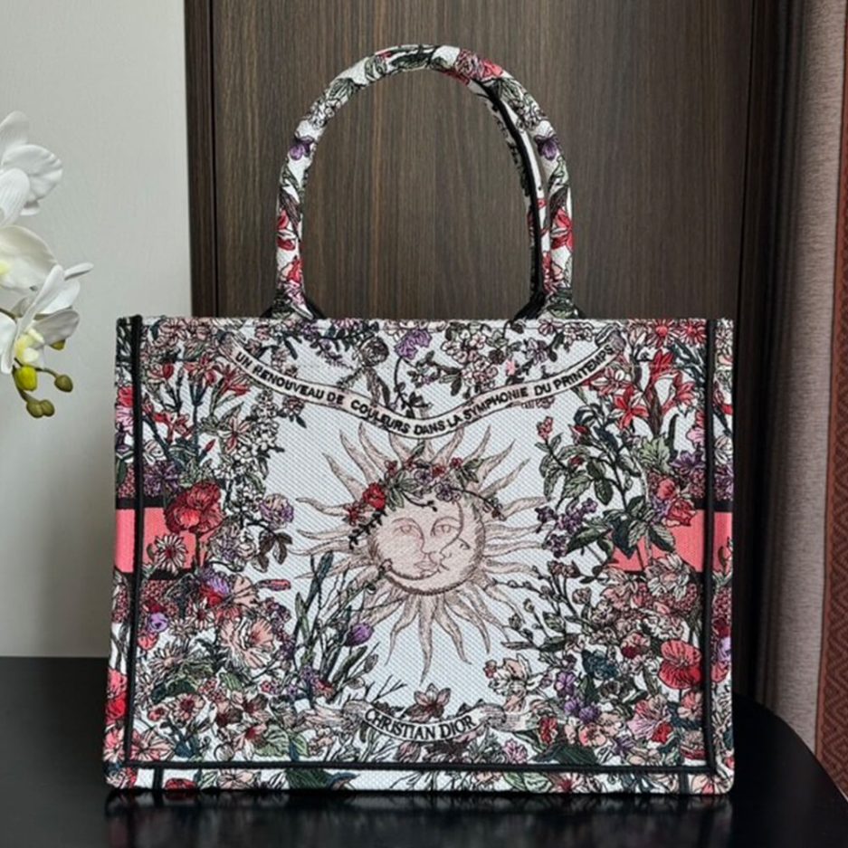 Medium Dior Book Tote