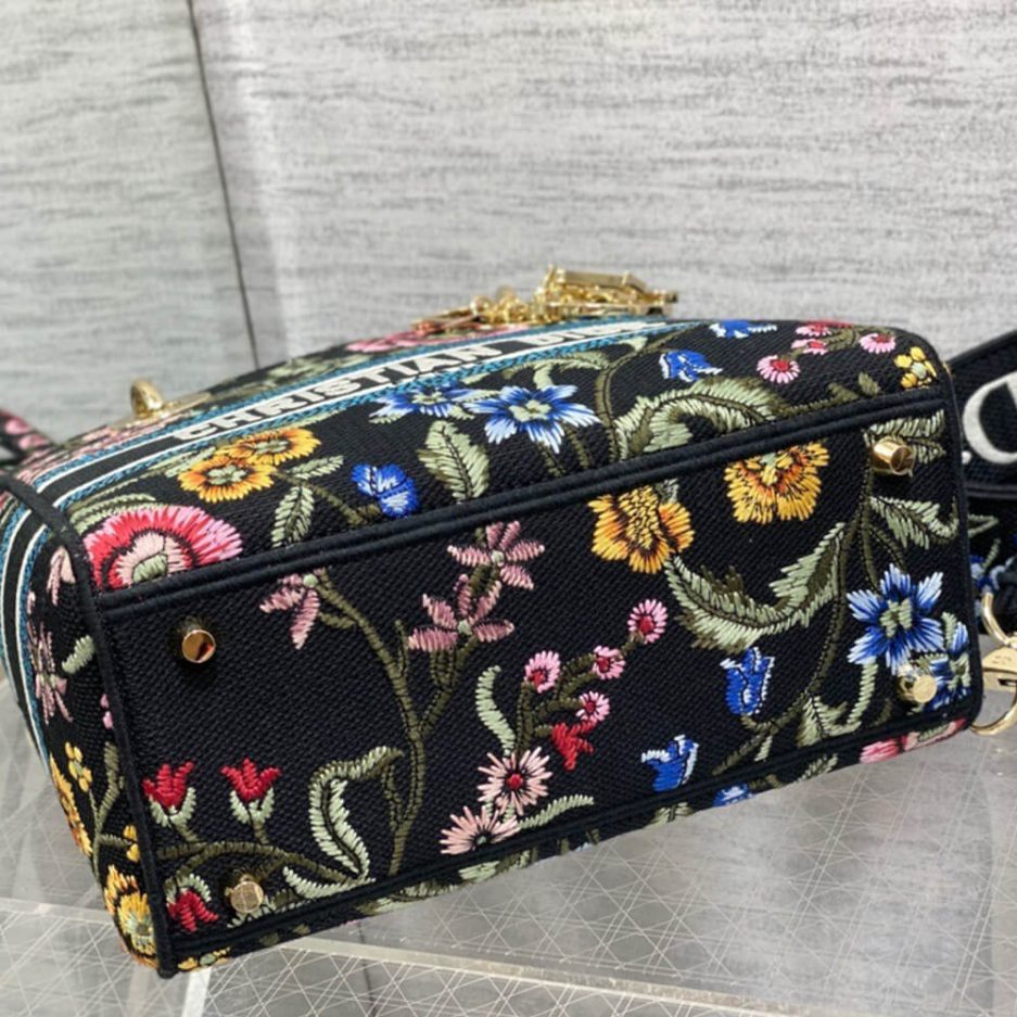 Dior Medium Lady D-Lite Bag