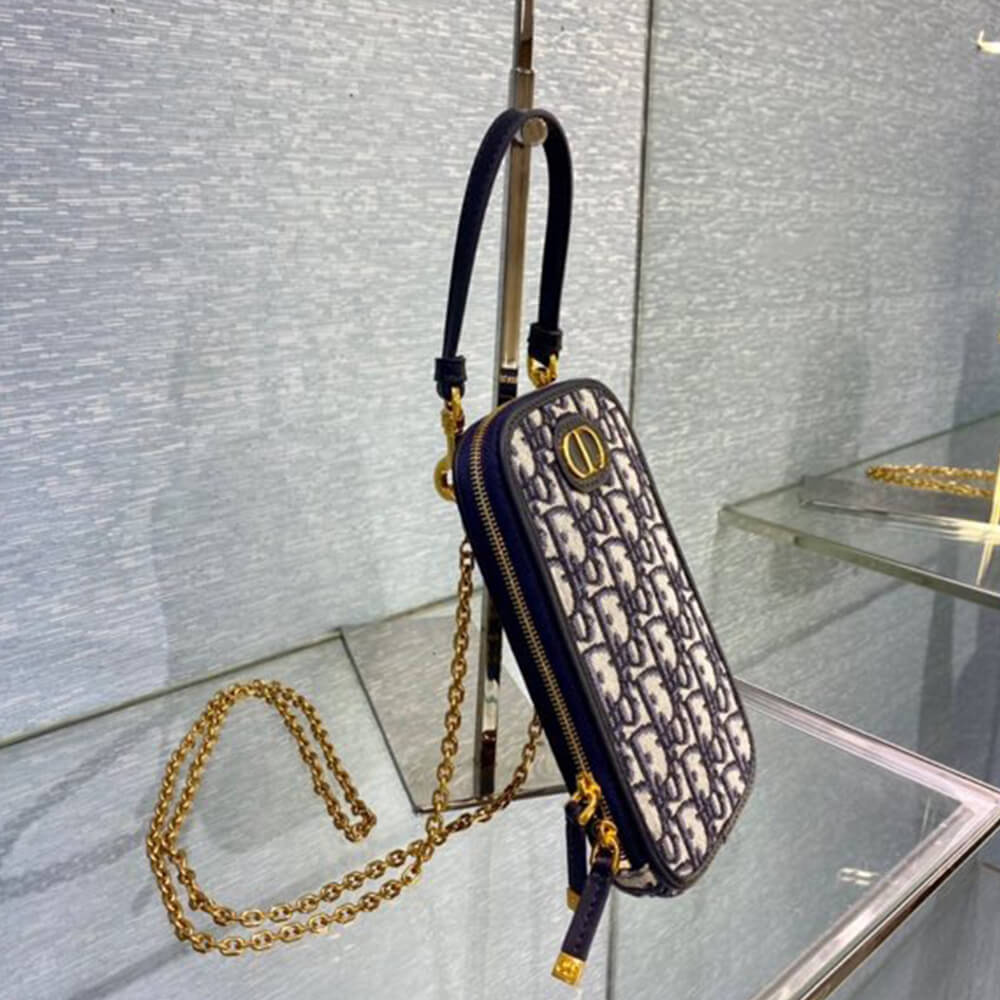 Dior 30 Montaigne Call’in Dior Phone Holder