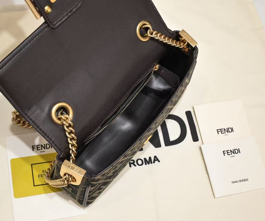 Fendi Baguette Chain Midi