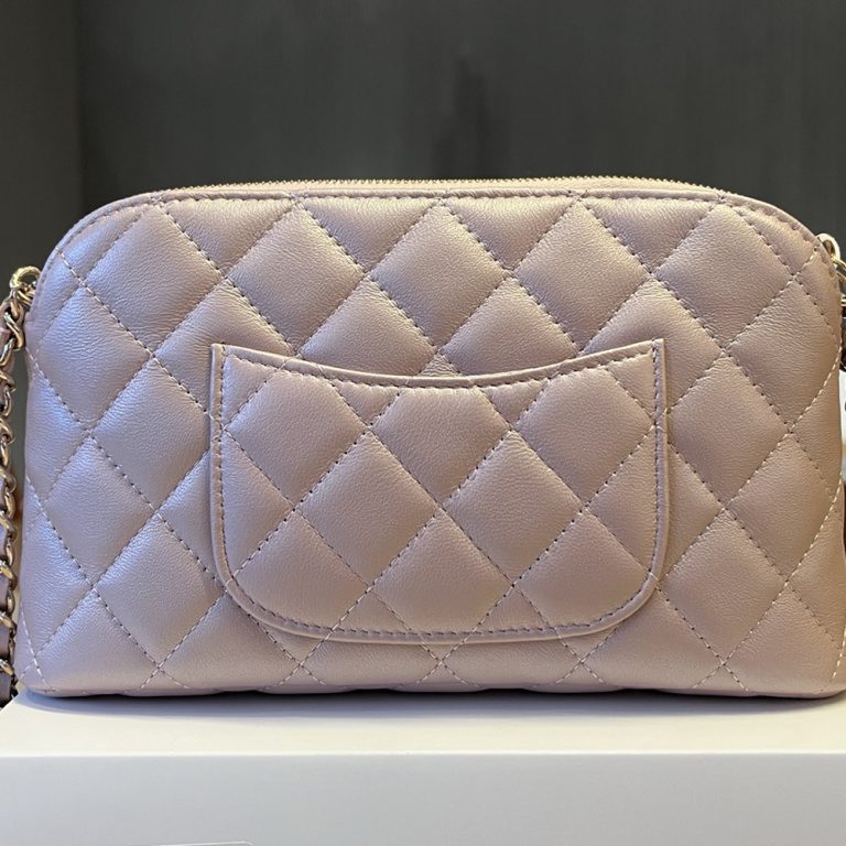 CHANEL Chain bag (high-end grade)