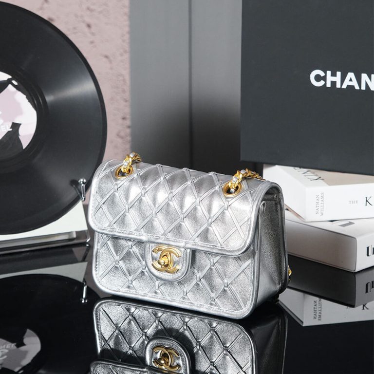 Chanel Mini Flap Bag(HIGH-END GRADE)