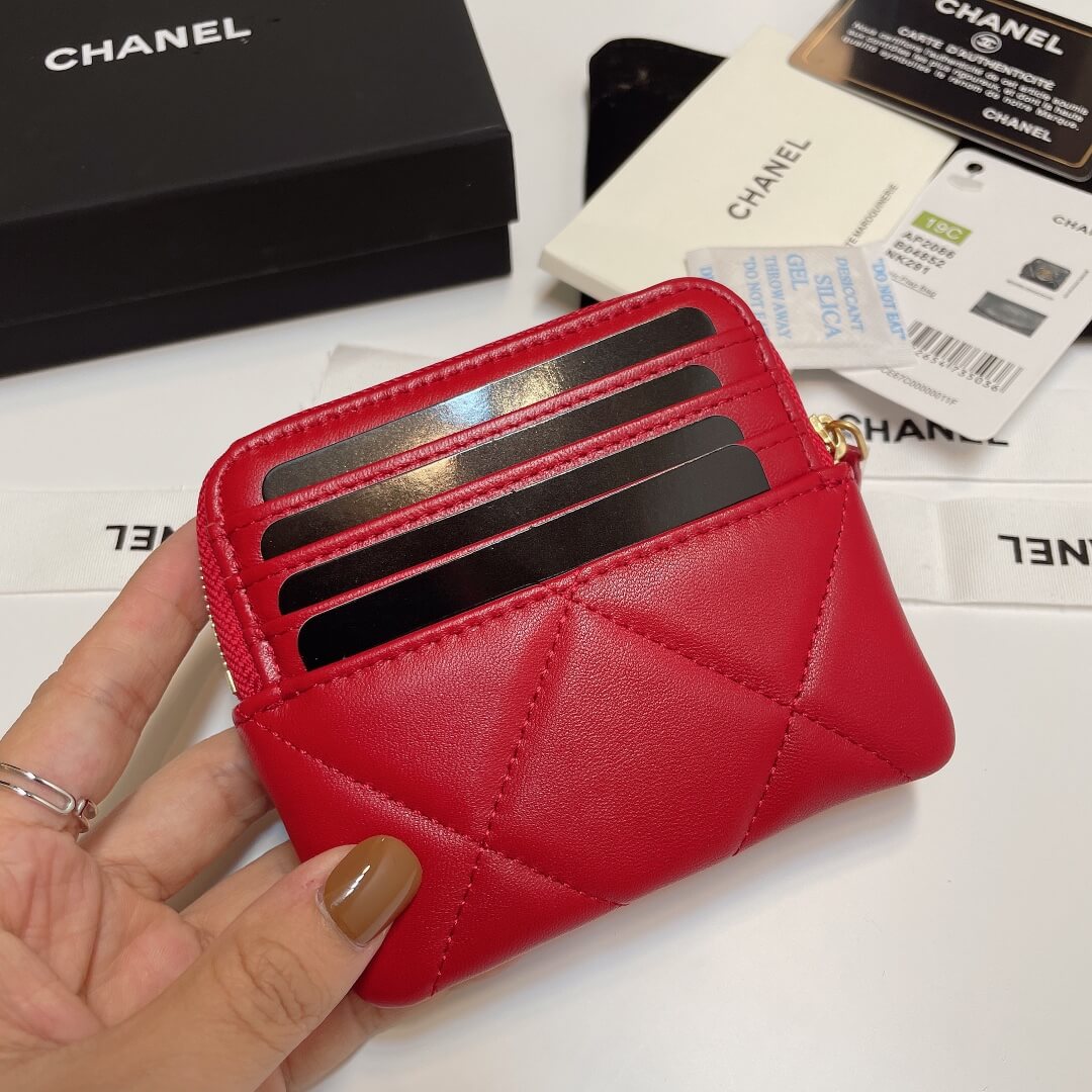 CHANEL 19 Zipper Coin Wallet