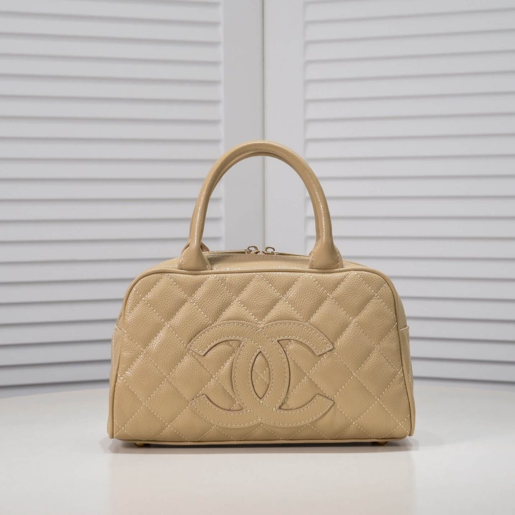 CHANEL Medium Vintage Boston Bag