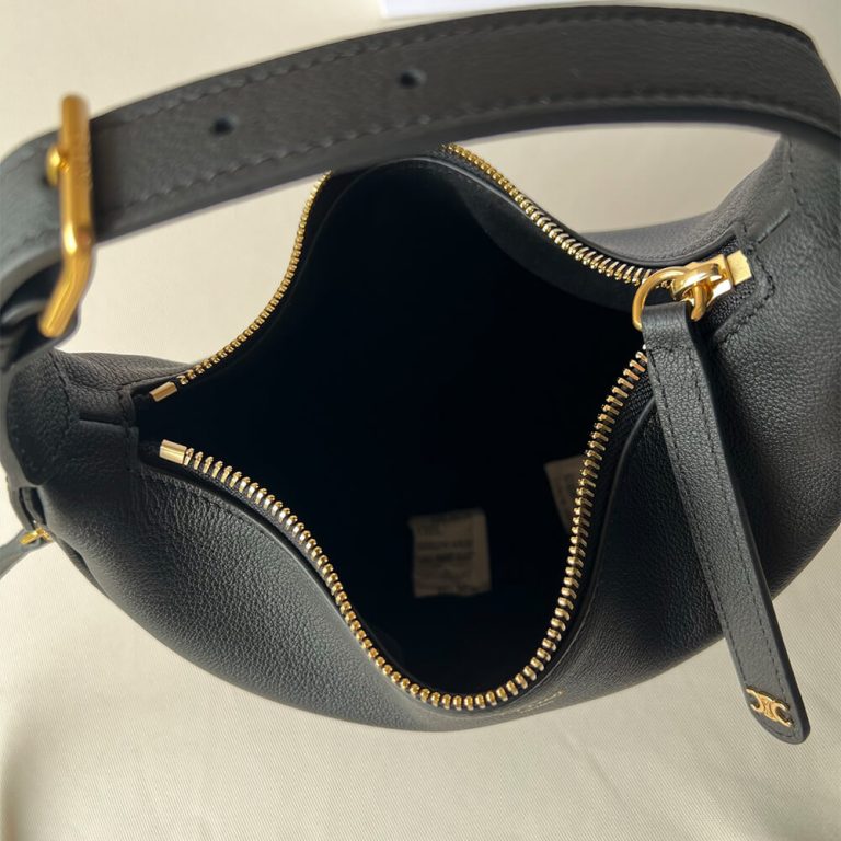 Teen Celine Lulu IN SUPPLE GRAINED CALFSKIN