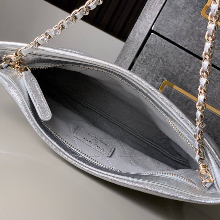 CHANEL Clutch With Chain(HIGH-END GRADE)