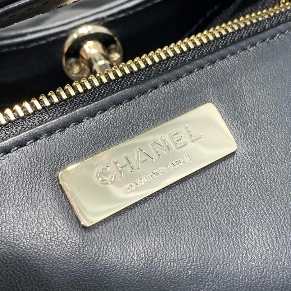 CHANEL 31 MINI SHOPPING BAG