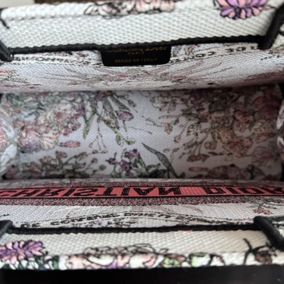 Medium Dior Book Tote