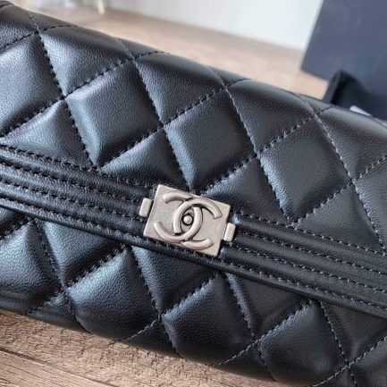 Chanel classic long wallet