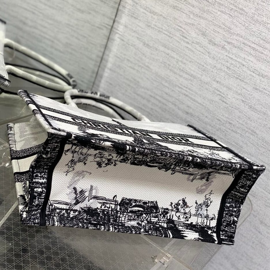 Medium Dior Book Tote