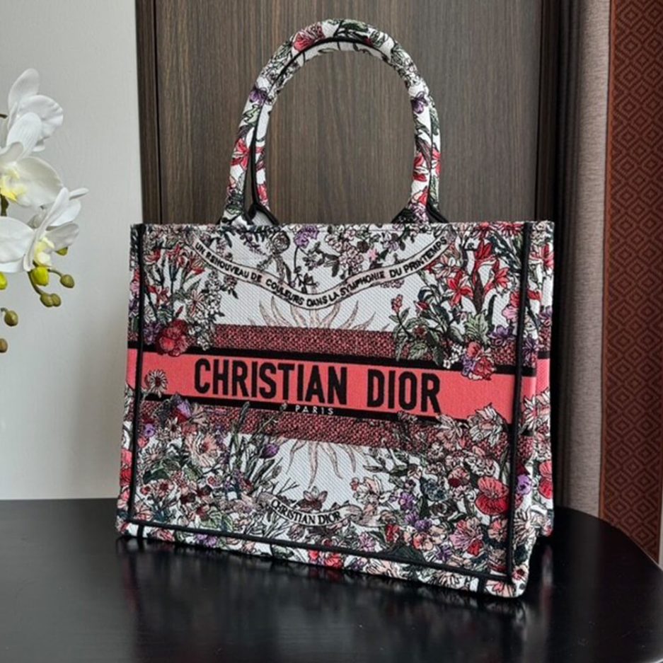 Medium Dior Book Tote