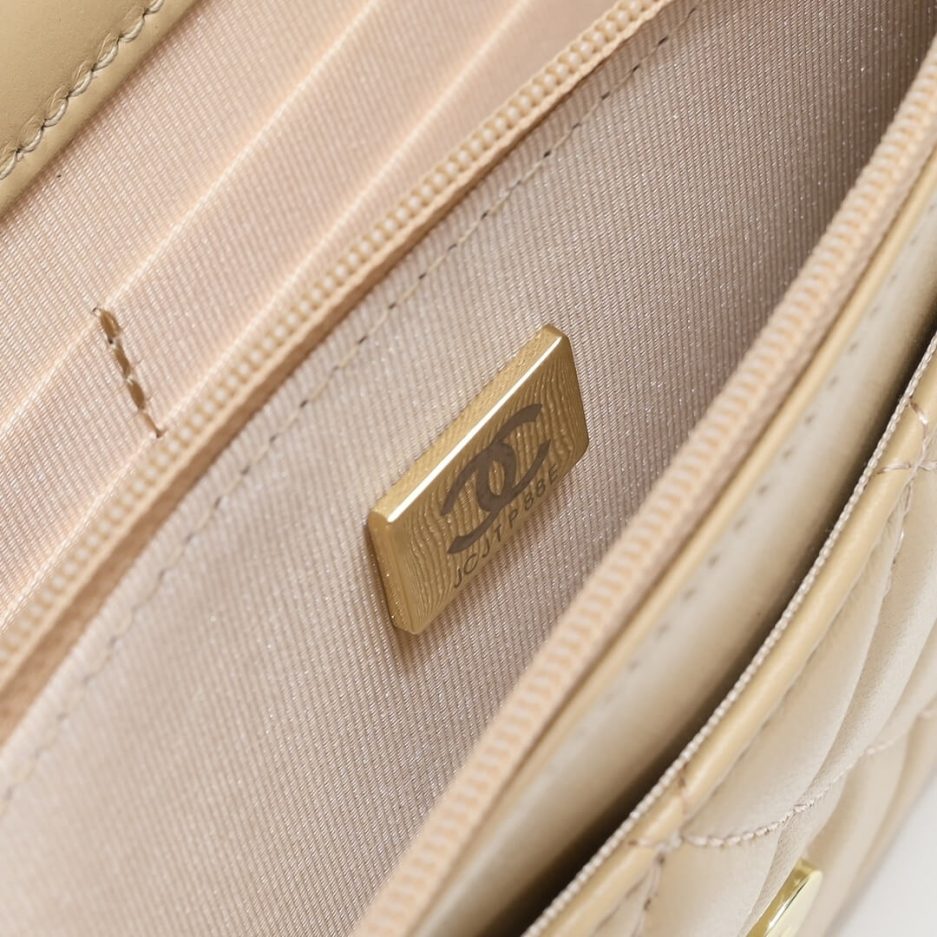 Chanel classic chain wallet