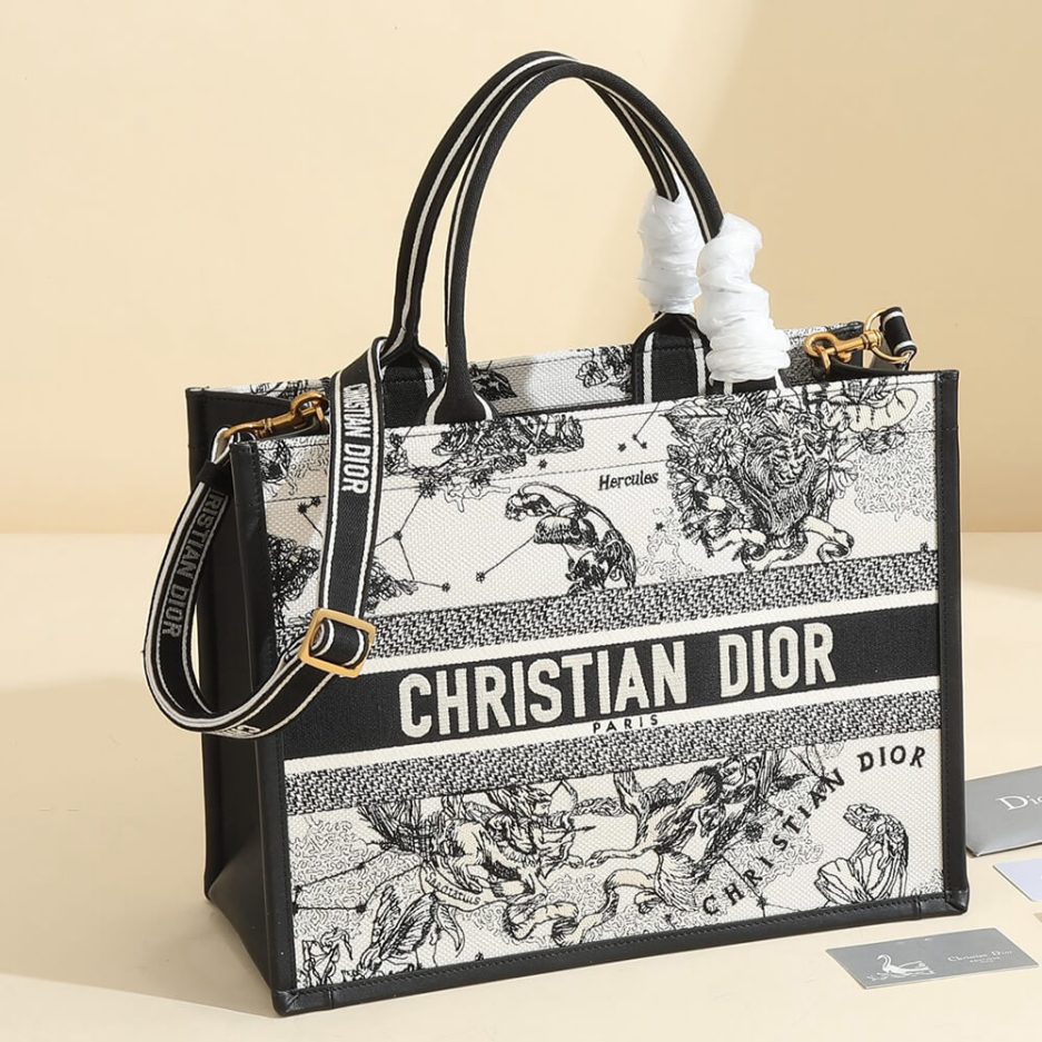 Medium Dior Book Tote